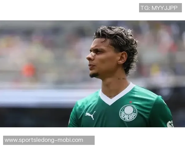 国米夏季免签麦肯尼的计划浮出水面莫雷托透露相关询问信息 国米夏季免签麦肯尼的计划浮出水面莫雷托透露相关询问信息